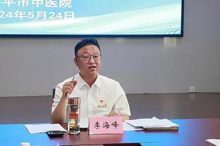 粤媒：广州队确实与球队原主帅卡纳瓦罗存在欠薪纠纷问题