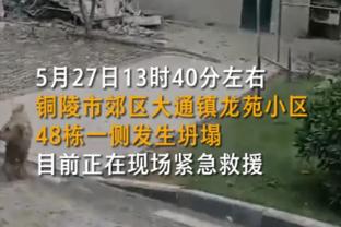 百步穿杨！奎克利12中7贡献19分 三分6中4